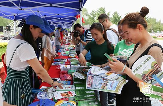 國家旅游局：抓旅游安全不能“說在嘴上、寫在紙上、貼在墻上”