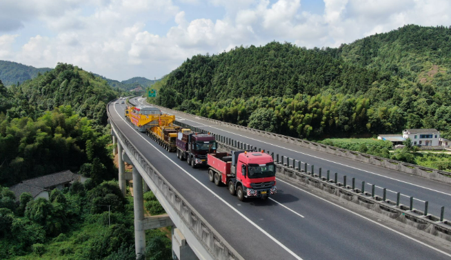 《湖南省道路運輸條例》11月施行 率先界定網(wǎng)約車平臺與聚合平臺核驗責任